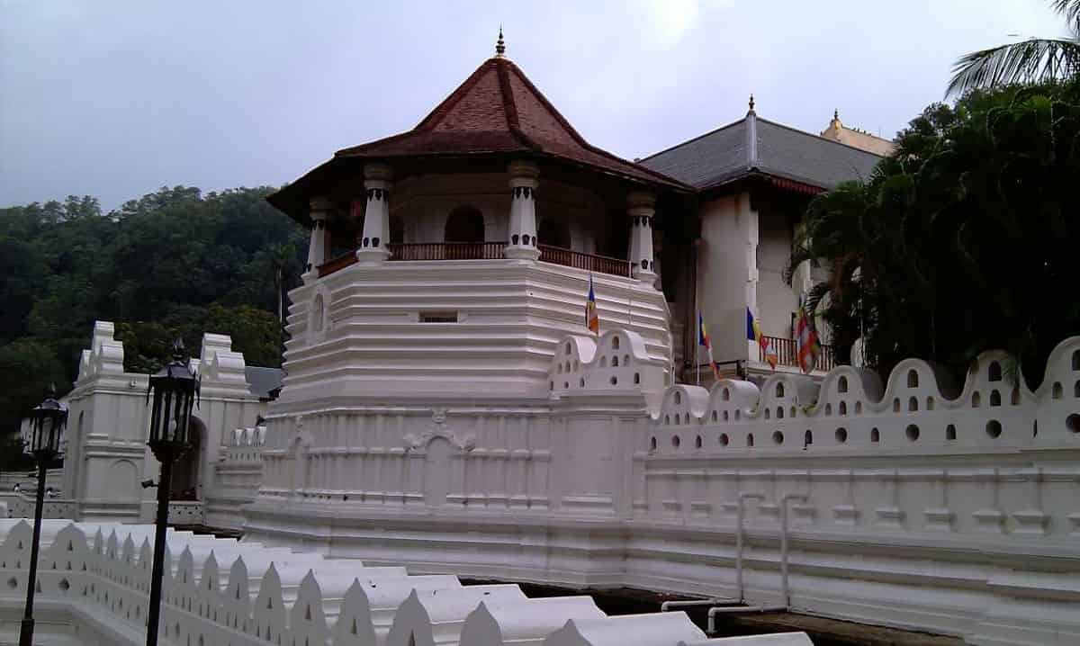 Kandy Tooth Temple